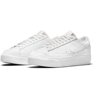 Nike women’s Blazer Low ‘77, size 8.5 in white NWT